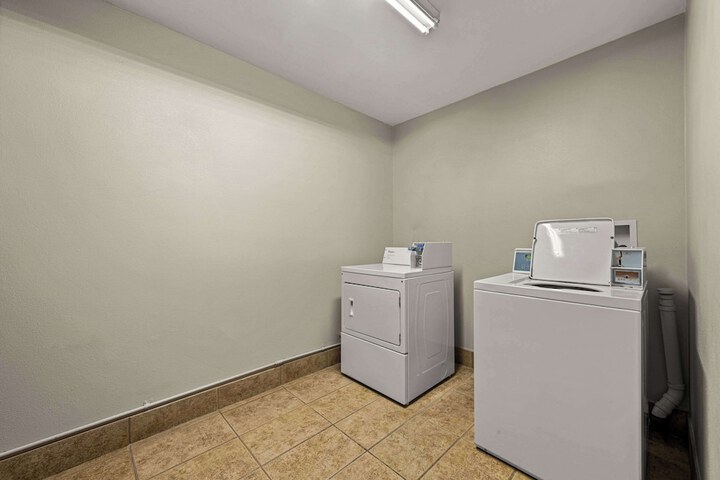 Quality Inn & Suites Matthews - Charlotte