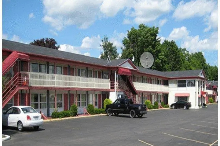 RED CARPET INN ENDICOTT BINGHAMTON