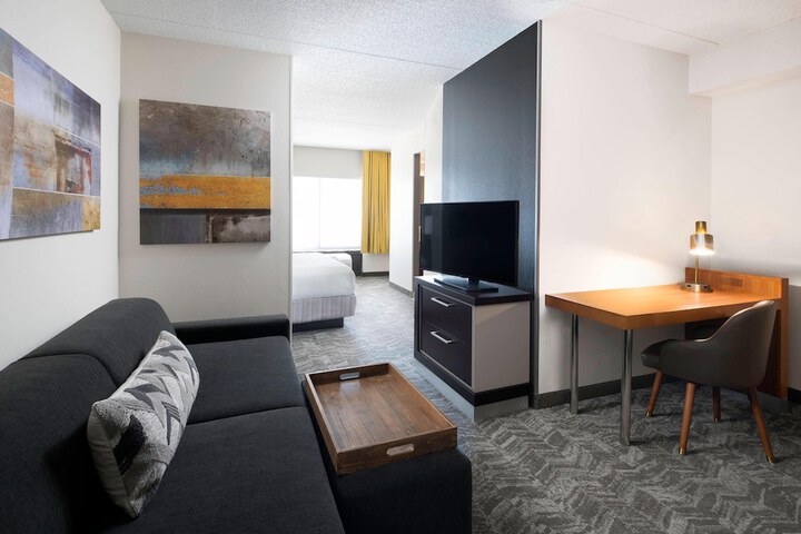 Room 19 of 26