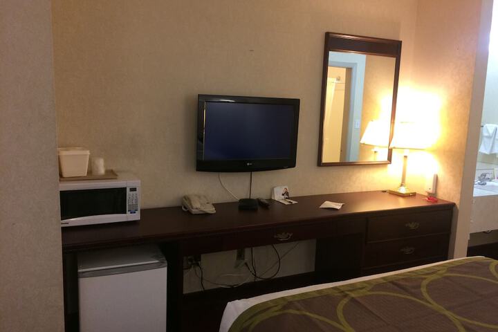 Room 26 of 96