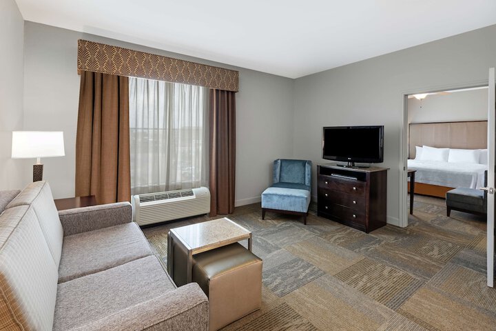 Room 16 of 48
