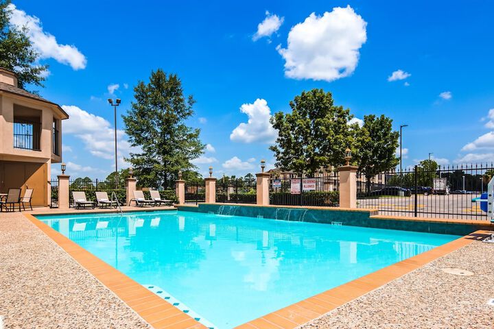 Pool 3 of 23