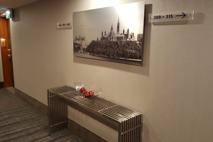 Ballroom/Hall 52 of 57