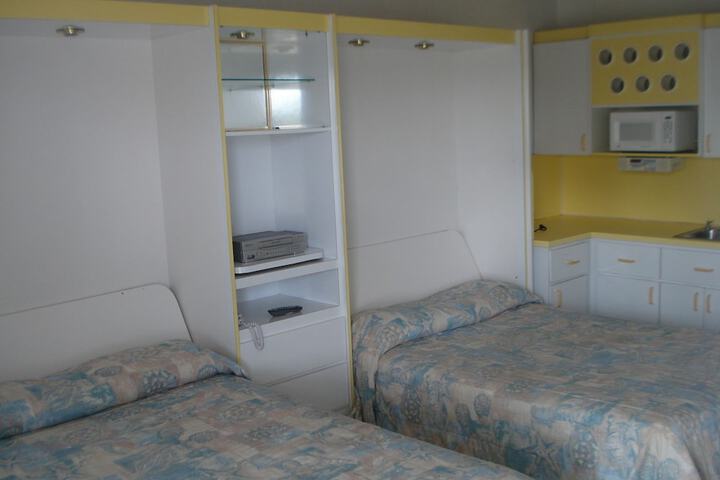 Knights Inn Hallandale