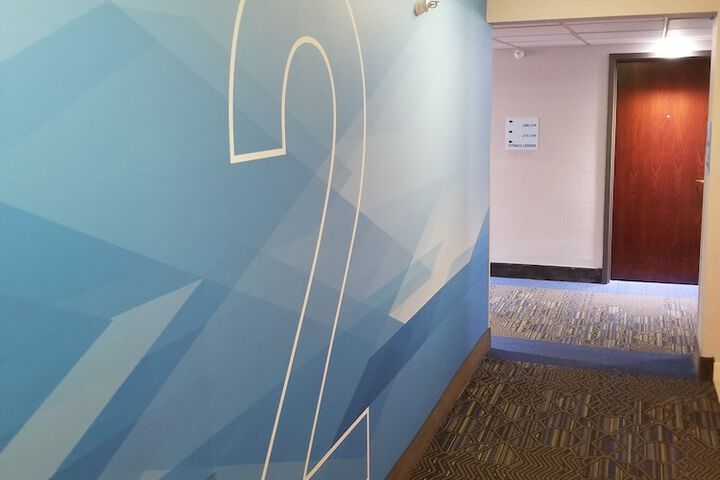 Ballroom/Hall 66 of 78