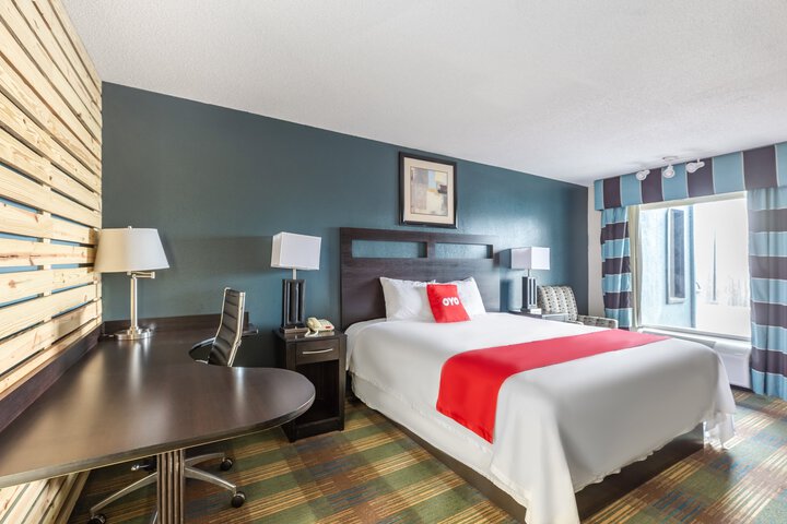 Room 93 of 140
