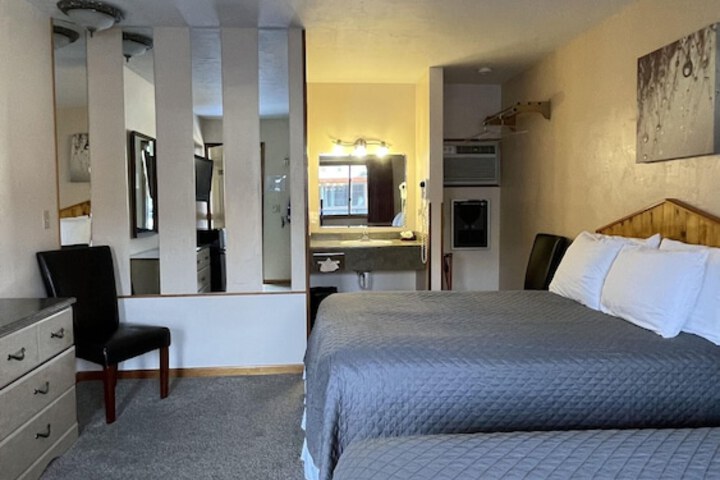 Room 38 of 54