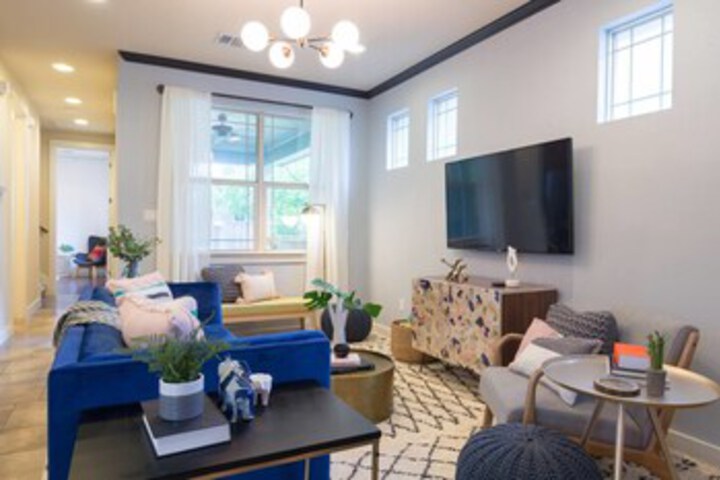 Spacious 3 BR Near Downtown by Domio