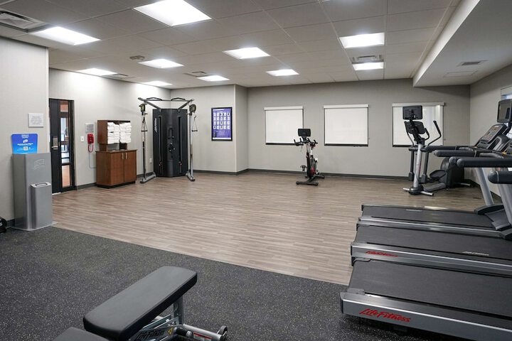 Health and Fitness 33 of 36