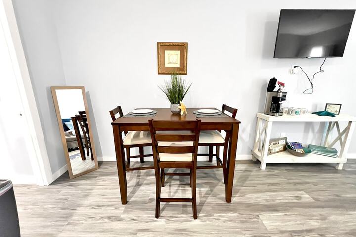 Room 35 of 112