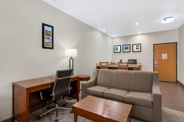 Comfort Suites Brenham