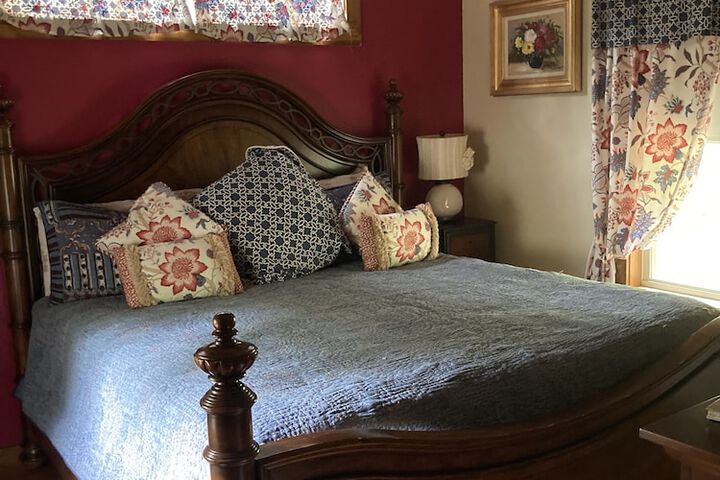 Room 42 of 112