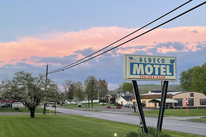 Aldeco Motel