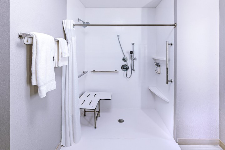 Room 14 of 47