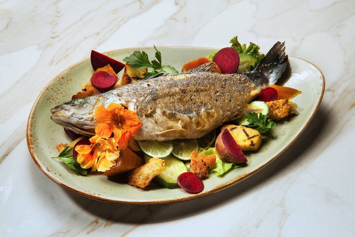Dining 139 of 206