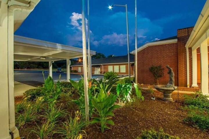 Property Grounds 24 of 27