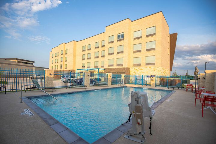 Pool 3 of 44