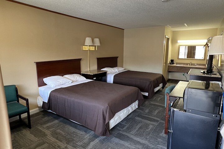 Room 31 of 38
