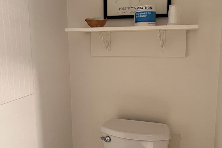 Room 122 of 143