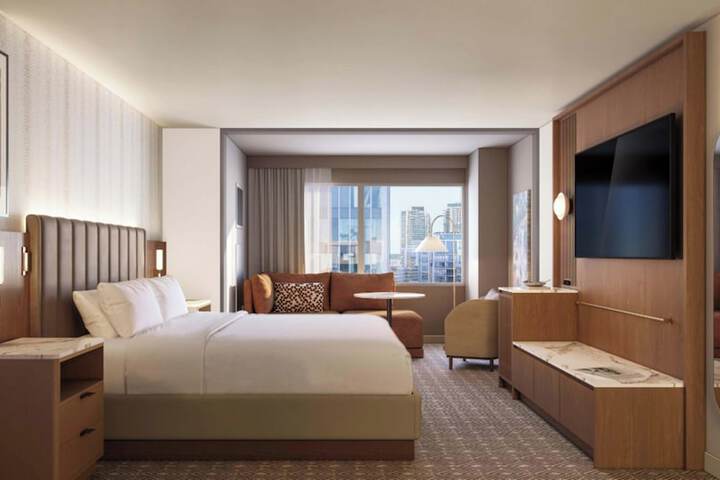 Room 2 of 16