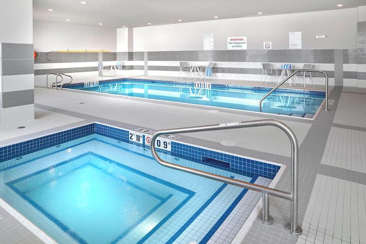 Pool 20 of 76