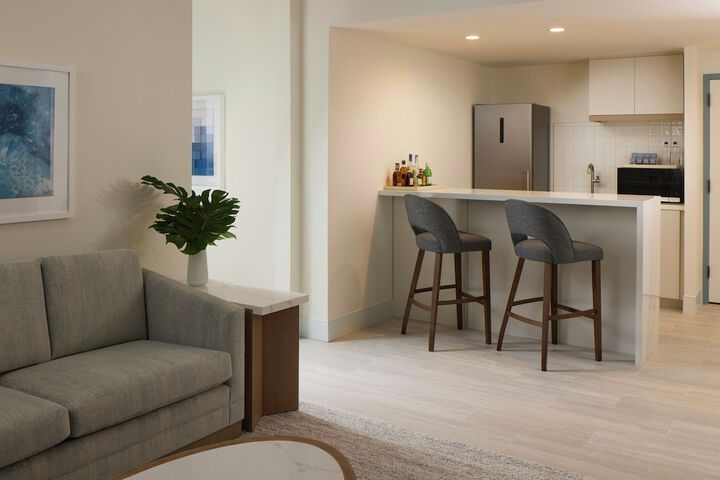 Loews Miami Beach Hotel – South Beach
