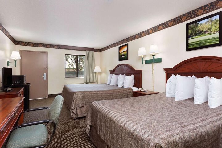 Room 19 of 26