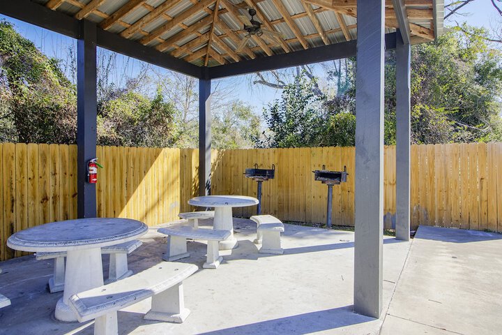 Property Grounds 23 of 23