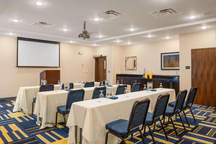 Hampton Inn & Suites - Lavonia GA
