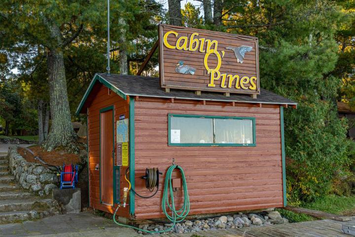 Cabin O Pines - a Family Friendly Resort