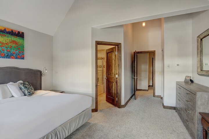 River Mountain Lodge a Vail Resorts Property