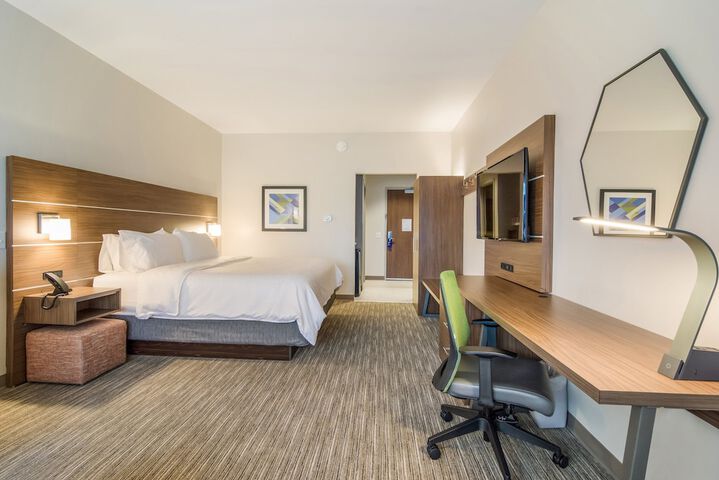 Holiday Inn Express and Suites Asheboro by IHG