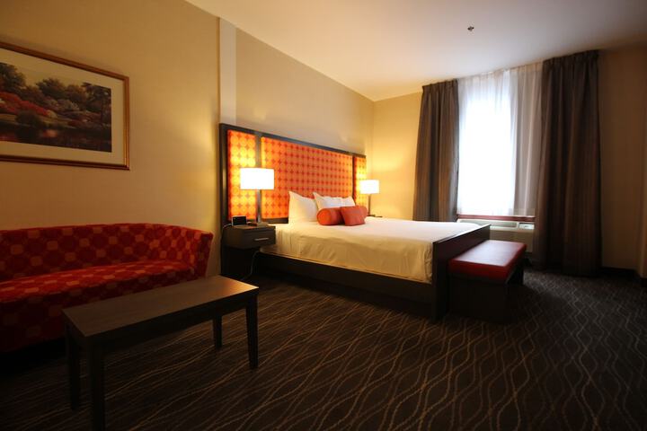 Room 22 of 25