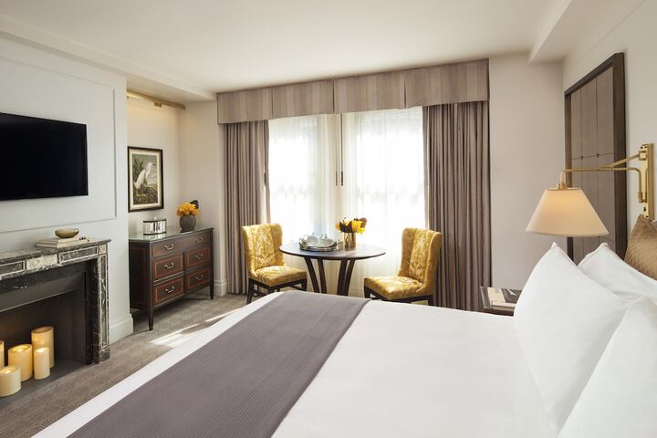 Room 54 of 107