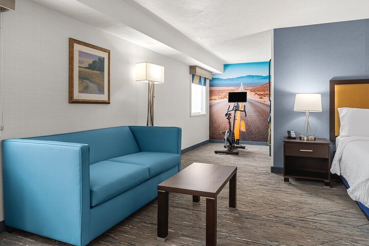 Room 34 of 59