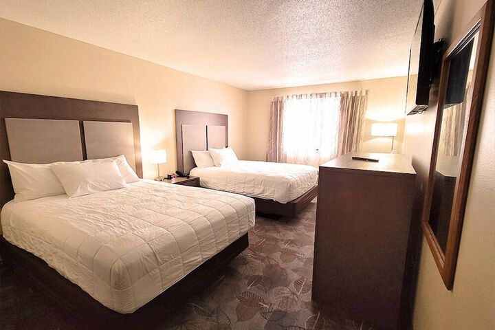 Room 16 of 32