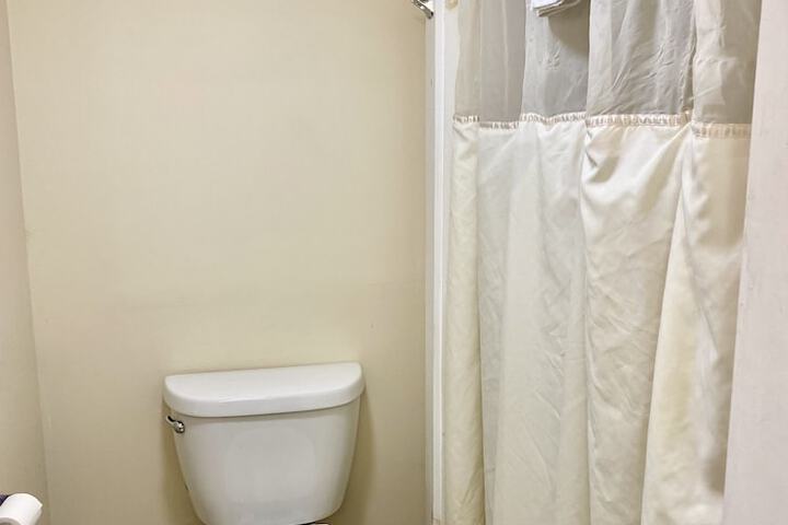 Beacon Inn and Suites