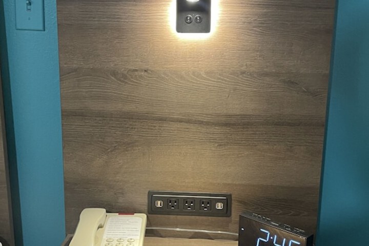 Room 25 of 26