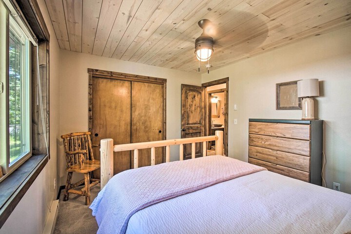 Beautiful Mccall Cabin: Perfect for Families!