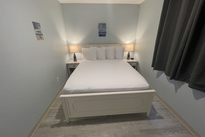 Room 159 of 179