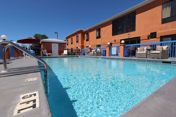 Pool 6 of 76