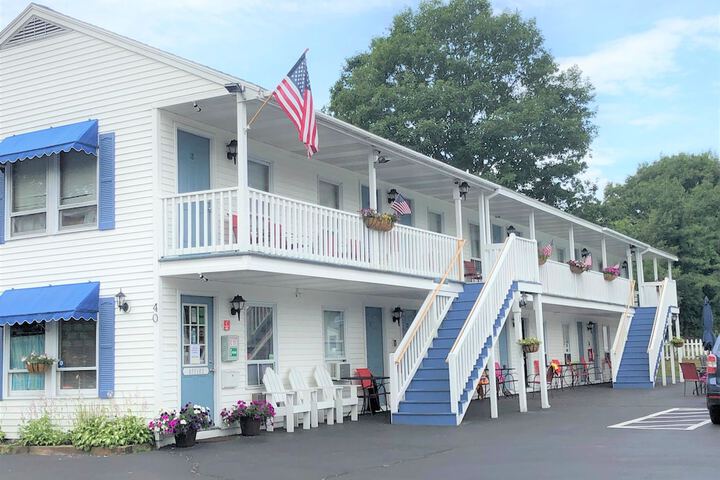 Seacoast Motel