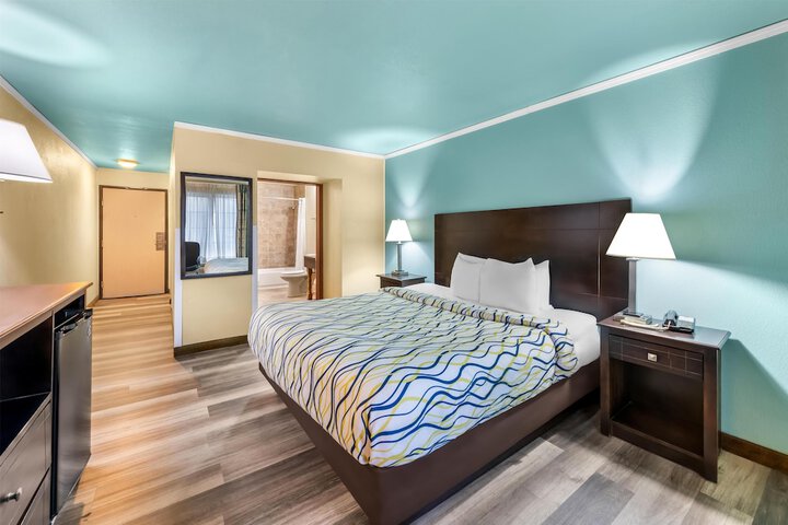 Red Lion Inn & Suites Blue Springs