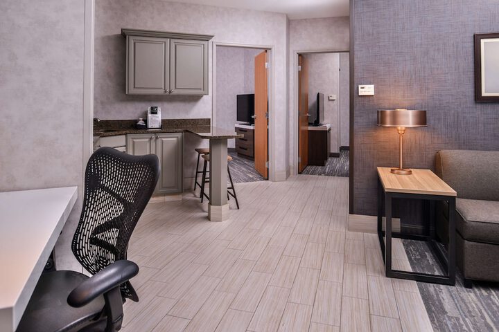 Room 20 of 93