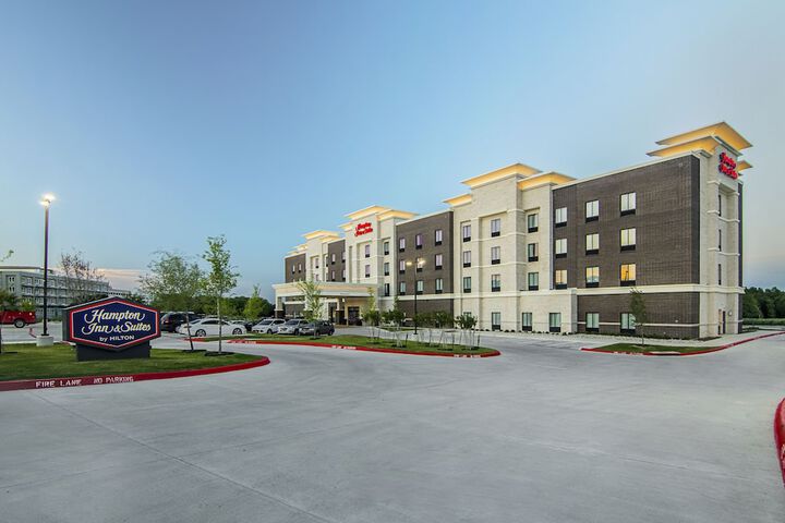 Hotel 6 of 47