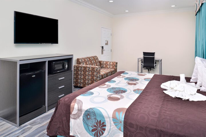 Room 20 of 21