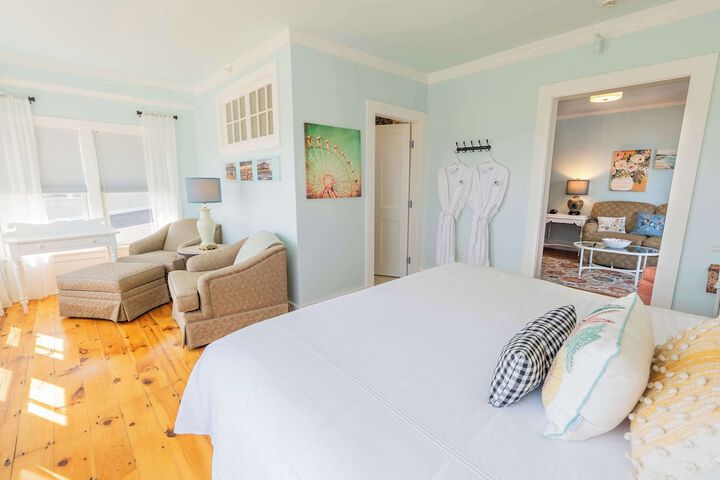 Ocean House Hotel & Motel
