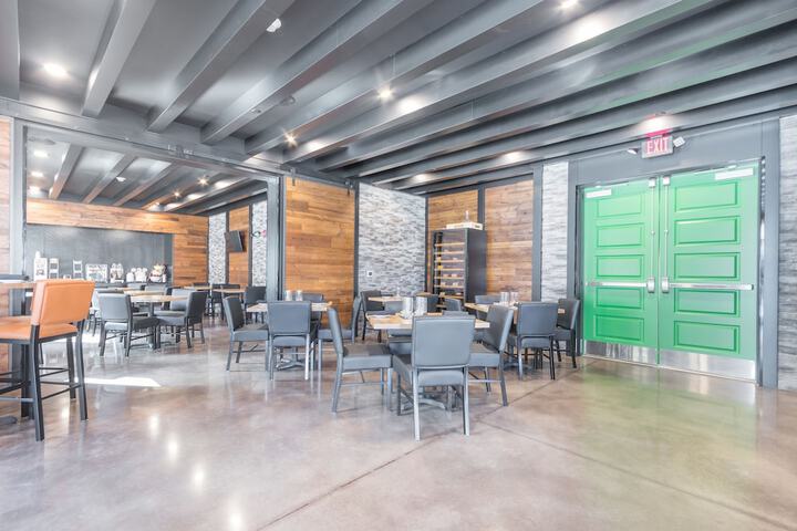 Cobblestone Hotel and Suites Janesville