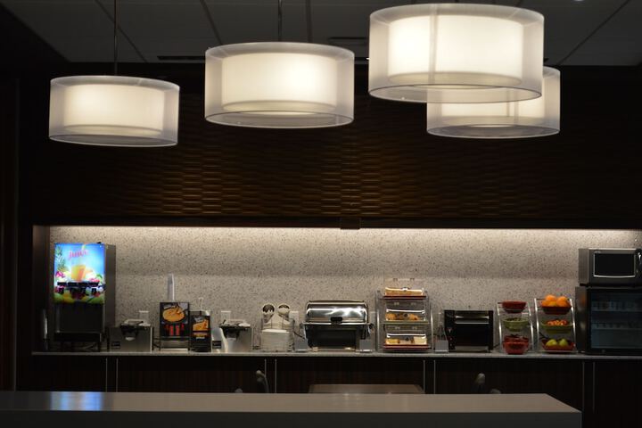 Breakfast/Coffee Service 62 of 88