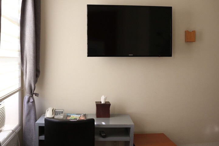 Room 15 of 35